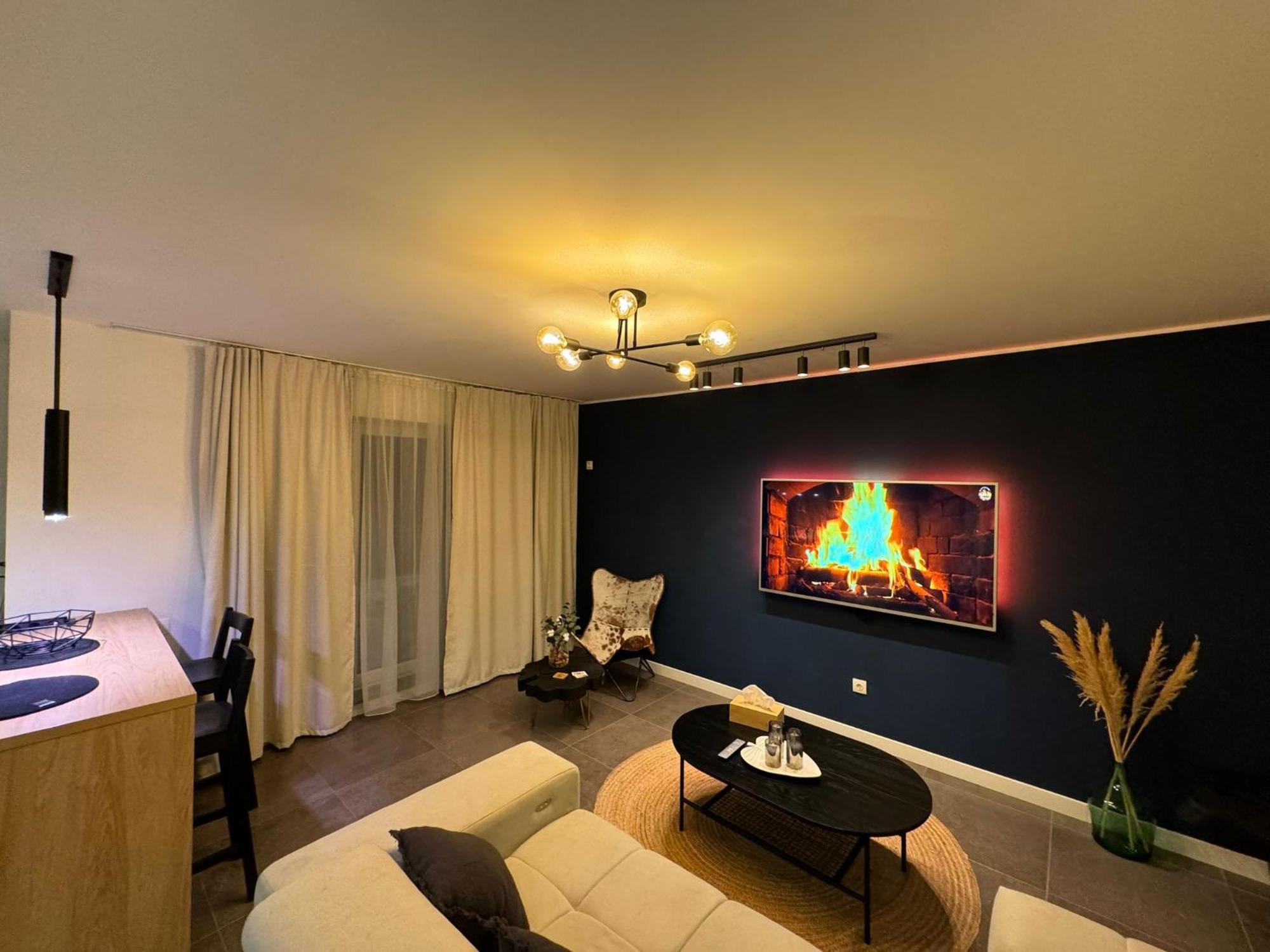 בראשוב Chill Vibes Apartment מראה חיצוני תמונה